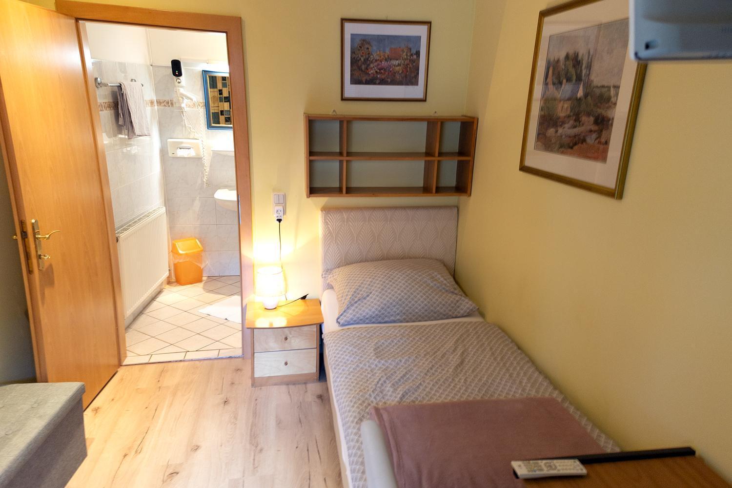 Hotel Alter Telegraf Грац Екстериор снимка